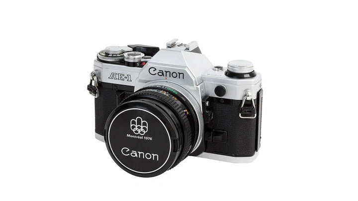 一周器材速递 | 佳能复古机型曝光,狙击尼康Zf ?