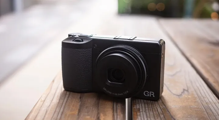 欣然发布!RICOH GR IV HDF登场!售价9599元!