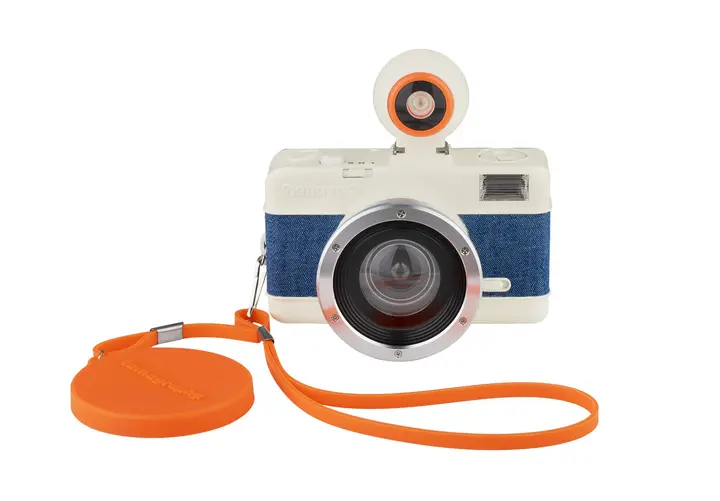 Lomography推出Fisheye No.2 135 第二代鱼眼胶片相机!