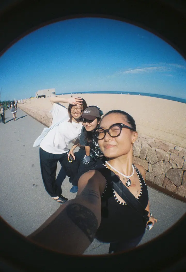 Lomography推出Fisheye No.2 135 第二代鱼眼胶片相机!