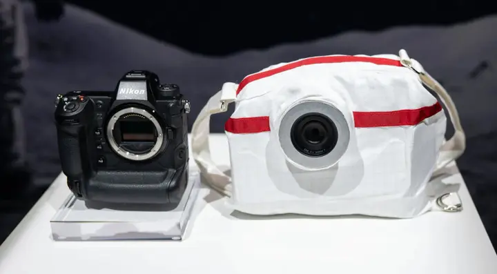 一周器材速递｜索尼A7R VI传6700万像素？国产全画幅AF变焦镜头接连曝光!