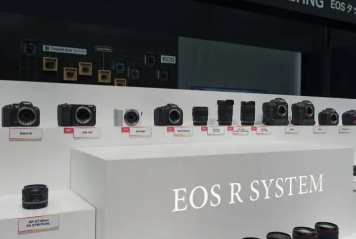 一周器材速递｜索尼A7R VI传6700万像素？国产全画幅AF变焦镜头接连曝光!