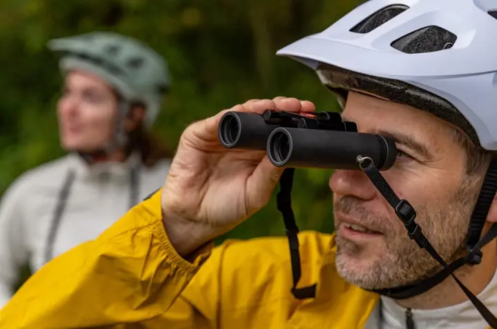 全新维度 典雅呈现 徕卡 Noctivid 便携式双筒望远镜系列