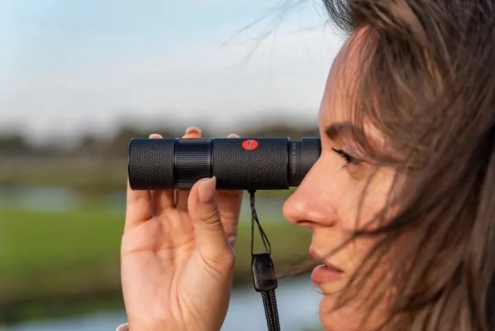 全新维度 典雅呈现 徕卡 Noctivid 便携式双筒望远镜系列