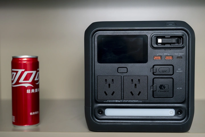 当“一度电”进入摄影工作流：DJI Power 1000 Mini 使用体验