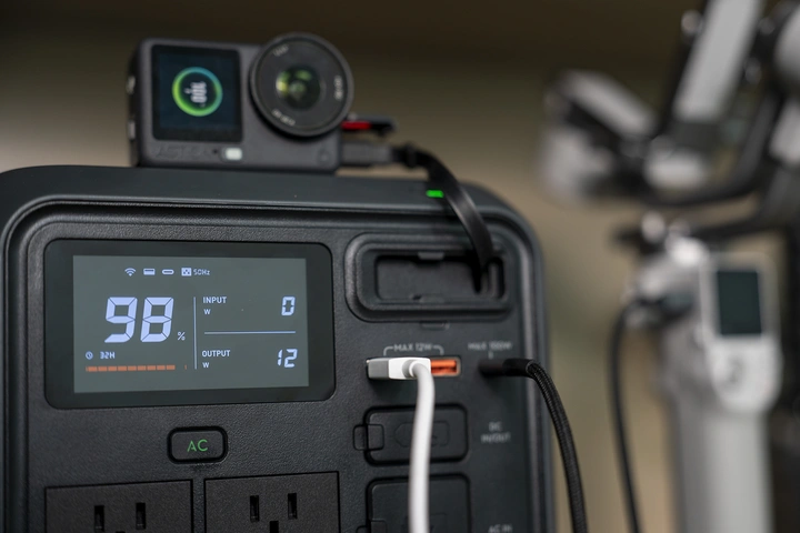 当“一度电”进入摄影工作流：DJI Power 1000 Mini 使用体验