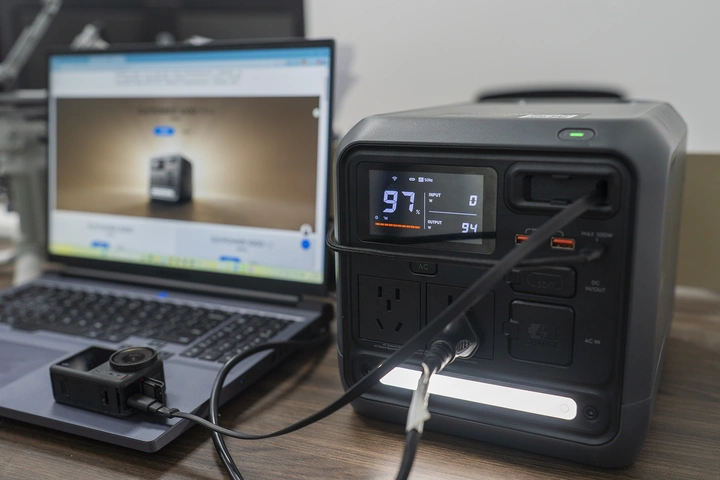 当“一度电”进入摄影工作流：DJI Power 1000 Mini 使用体验