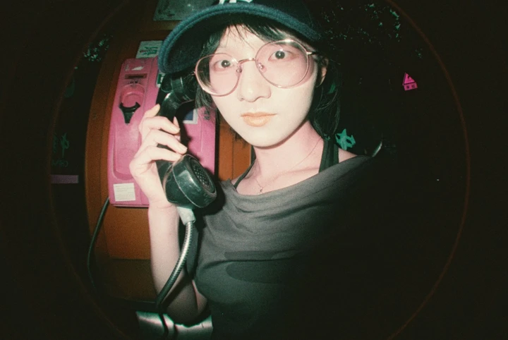 Lomography推出135第二代鱼眼胶片相机 - La Mer夏日海岸特别版