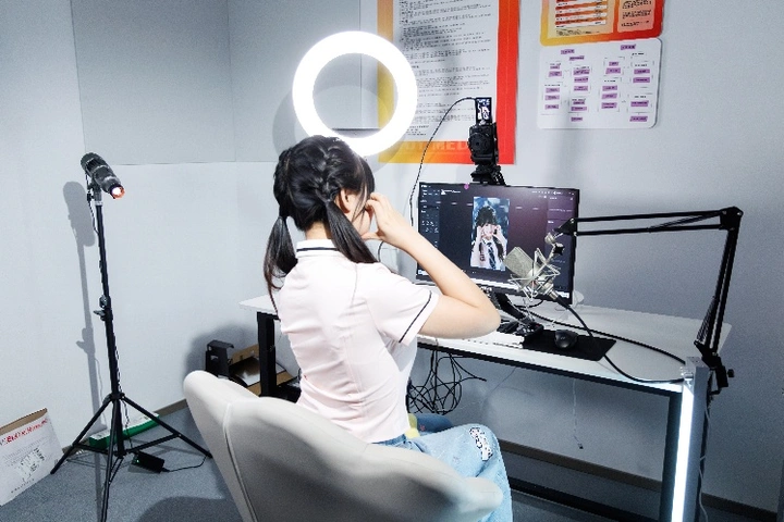 无忧传媒携手佳能共同打造北京孵化基地以“明星感”共创“新大众文艺”直播视效新范式
