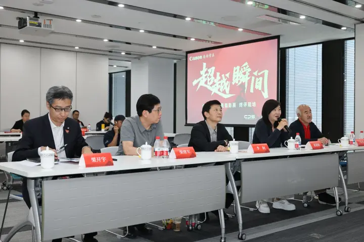 以“在场之真”超越瞬间 ——2026佳能CPS会员摄影展终评圆满收官