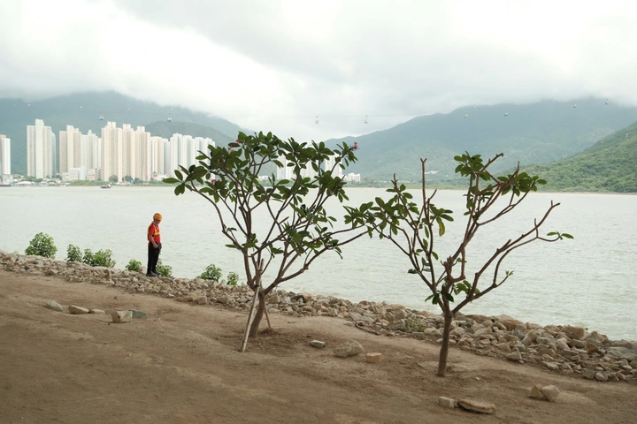 山水流星｜FUJIFILM X-T5/Canon PowerShot V1