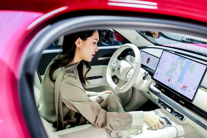 欧拉5亮相广州车展 与Z世代年轻人共赴热爱