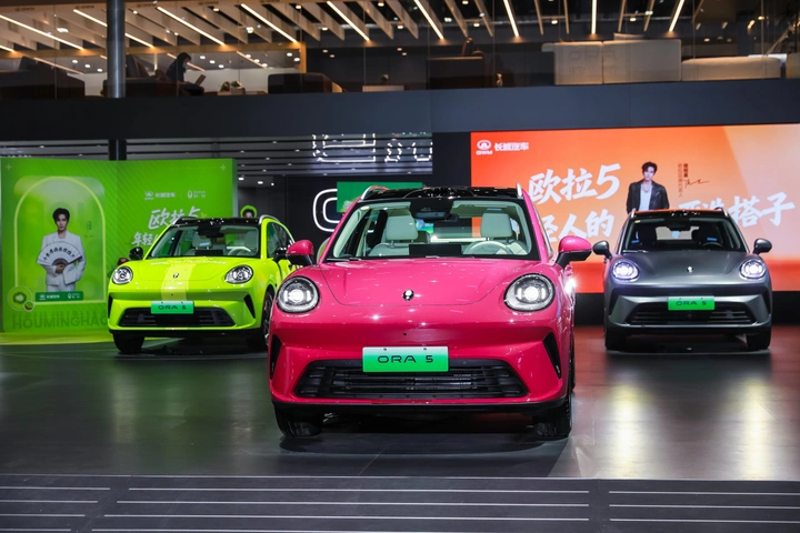 欧拉5亮相广州车展 与Z世代年轻人共赴热爱