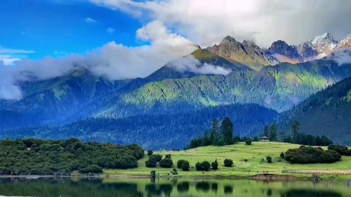 山川河流·雾气缭绕