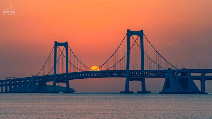 星海湾大桥日出