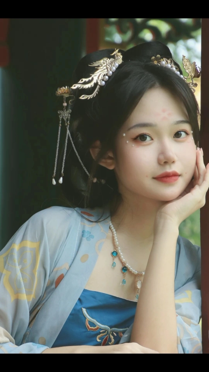 小姐妹出游视频版（小忧愁）