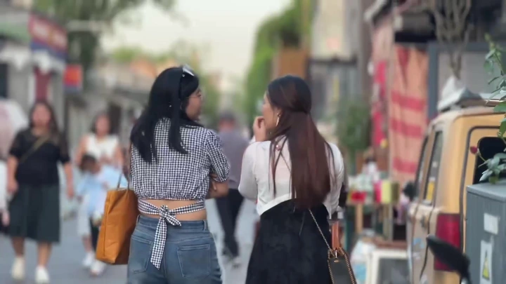 烟火味十足的杨柳竹斜街