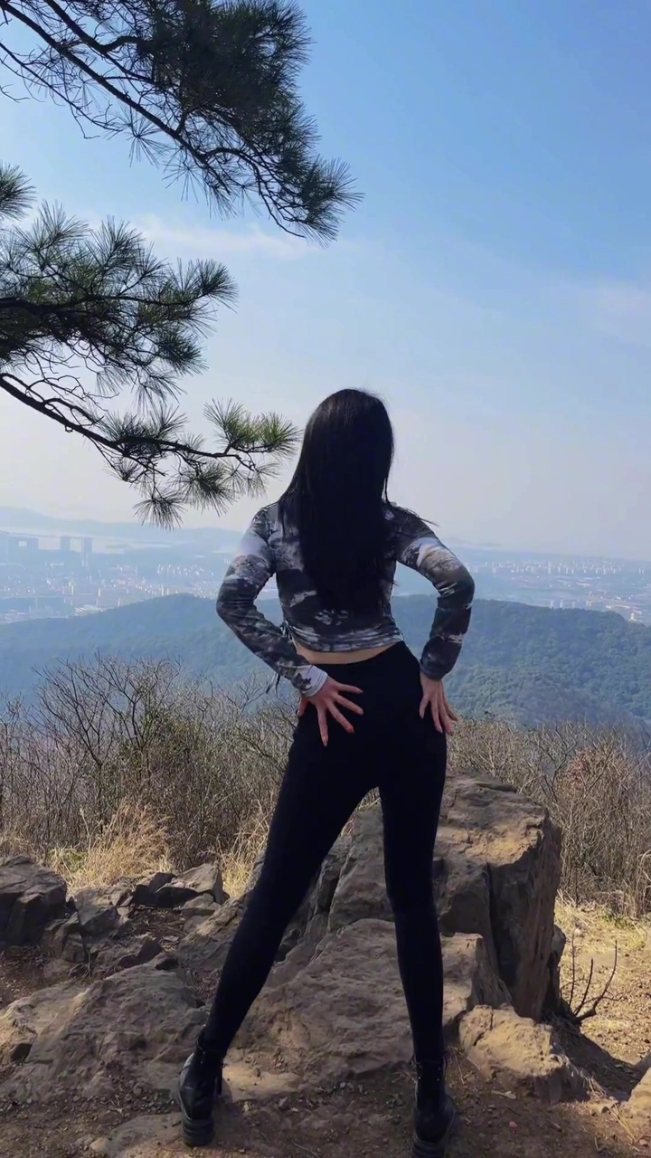 一起跳个舞吧