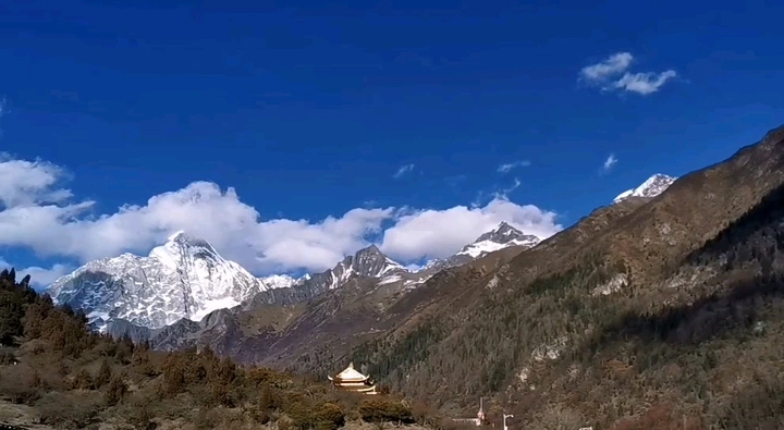 一小段四姑娘山