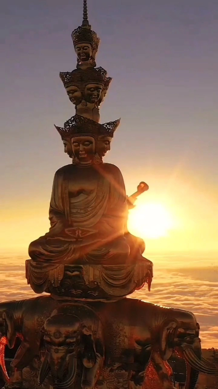 峨眉金顶🙏🏻今日普贤菩萨圣诞