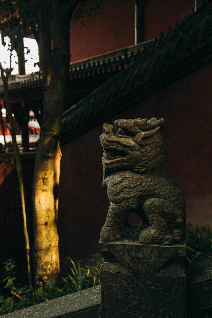 安静的石经寺
