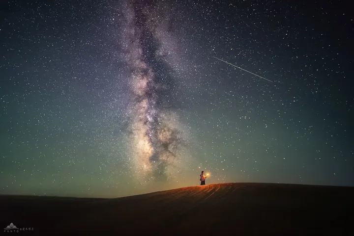 星空下的队友