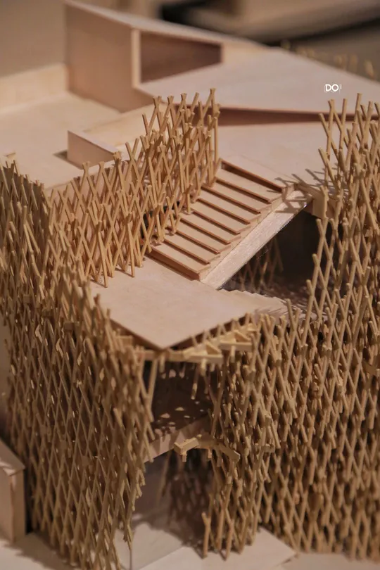 纸板、稻草、木材等材料制成的房屋模型 用于建筑和设计。