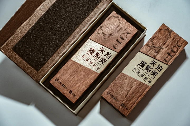 2019年度米拍摄影奖奖杯