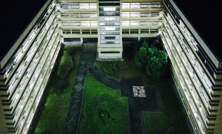 夜舞台