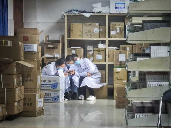 百姓记事•药房一角
