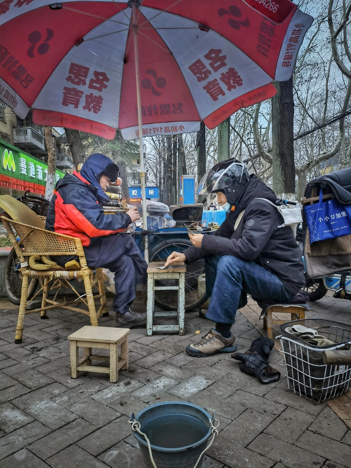 百姓记事•修车之余