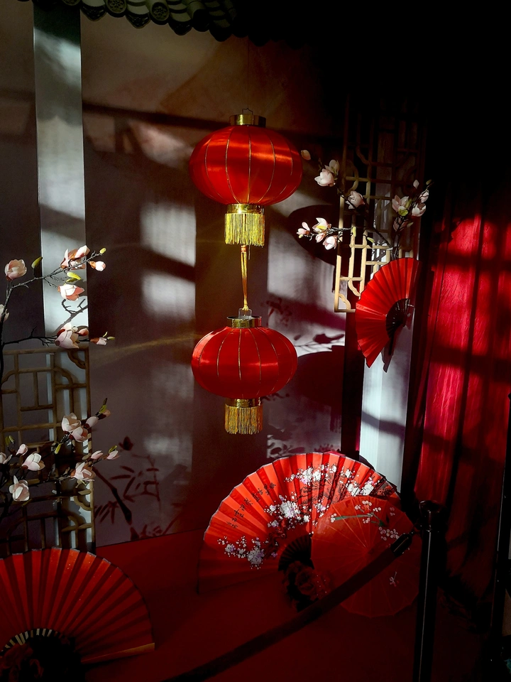 《迎春》