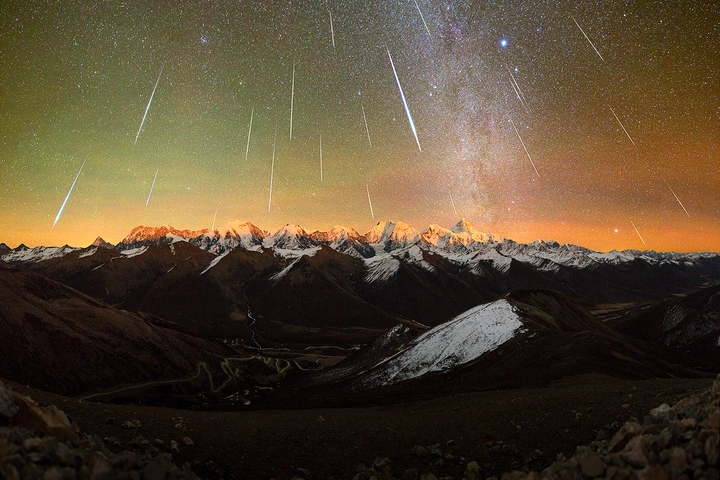 夜半时分轻语