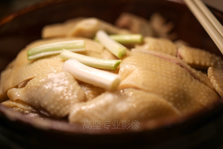 《无鸡不欢》