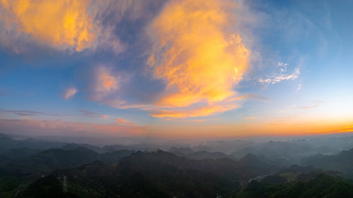 贵州遵义：多彩夏日、影像成诗
