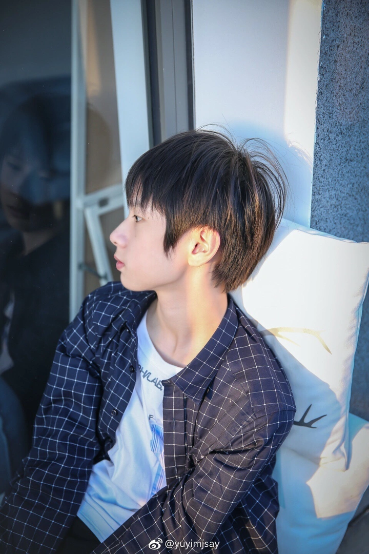 自在如风的少年啊
