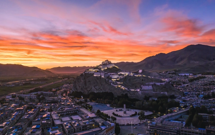 江孜宗山古堡