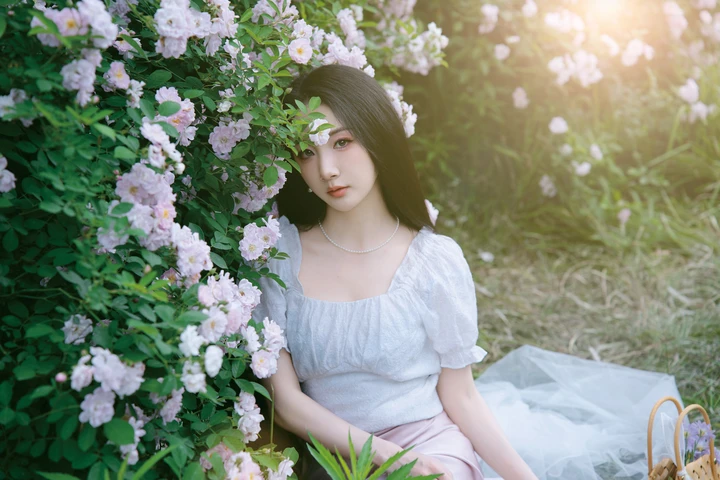 薔薇花人像