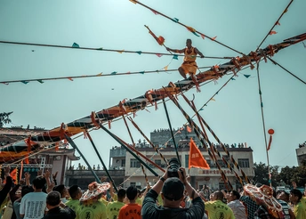 一场节日的群众