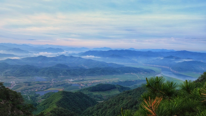 群山
