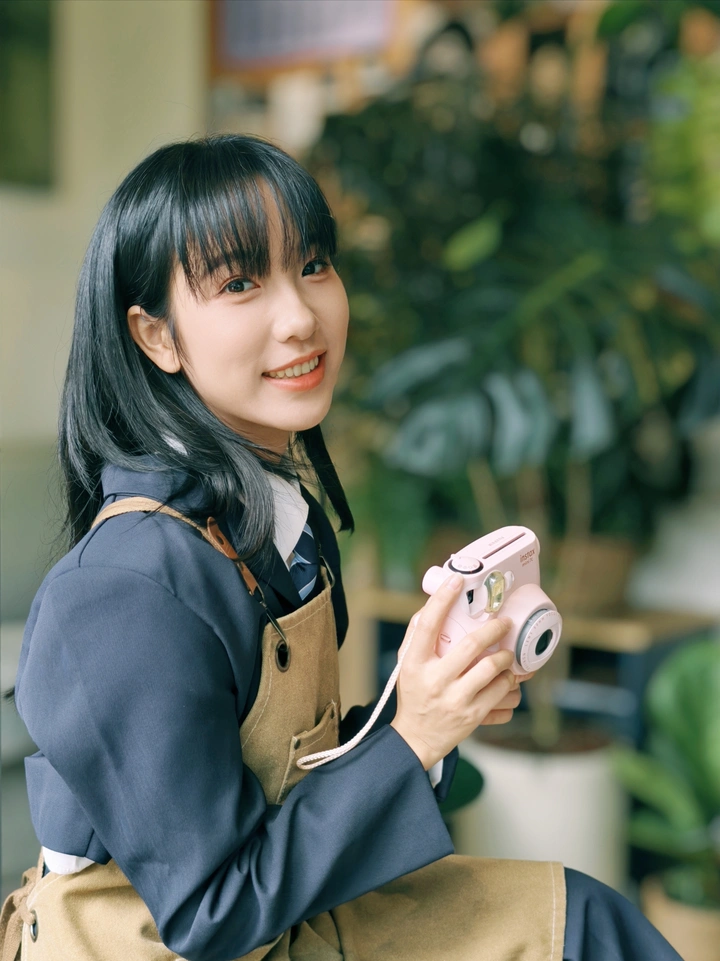 窗畔粉匣