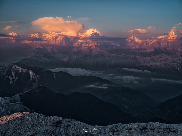牛背山