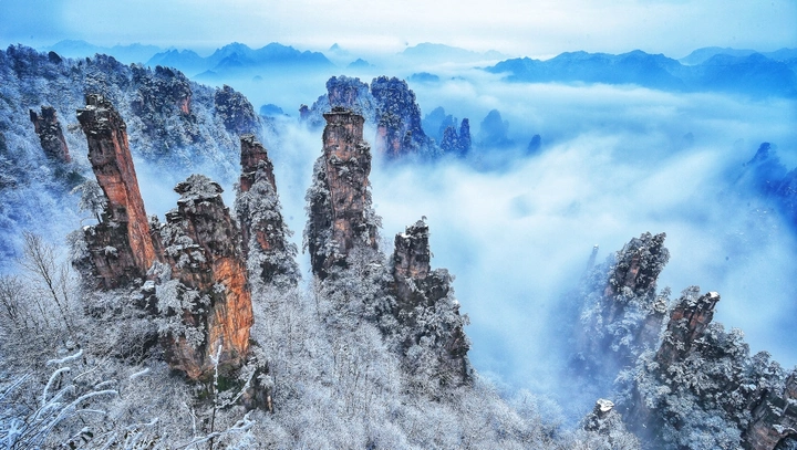 天子山雪景云海