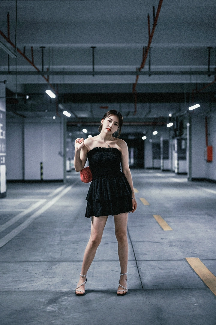 散步车库