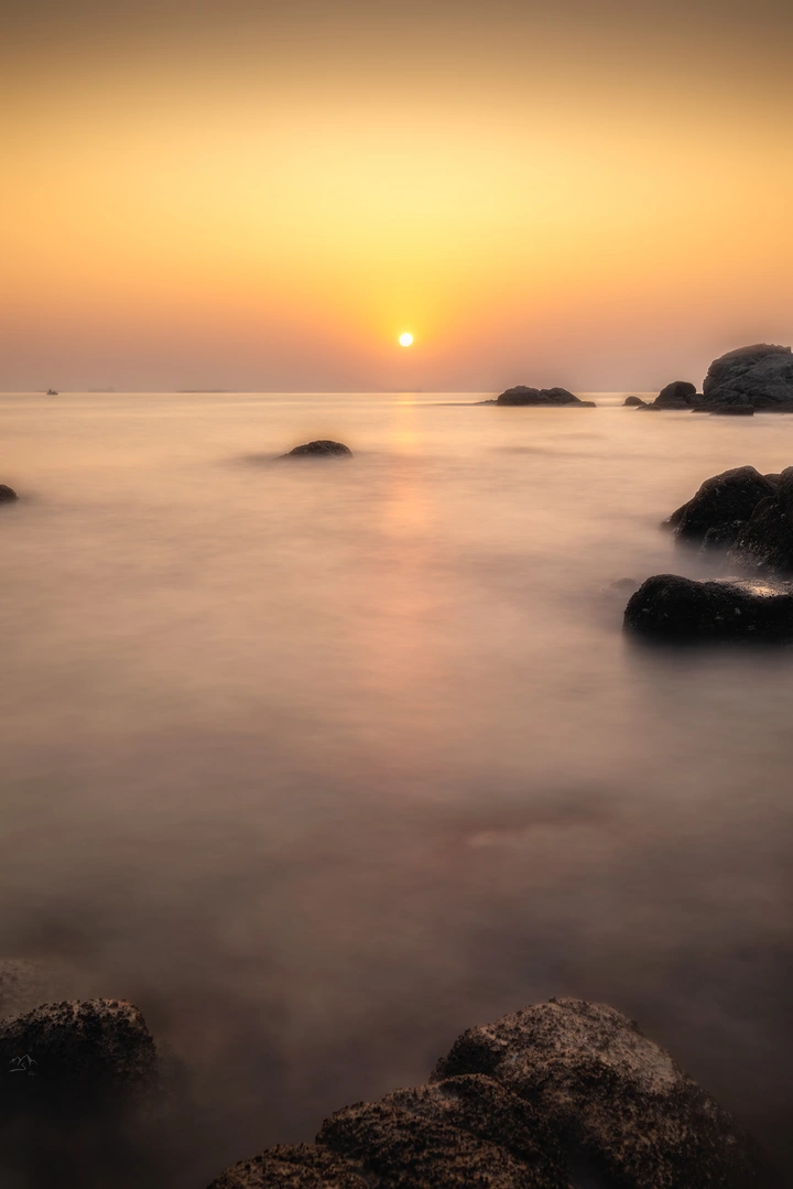 日出海滩