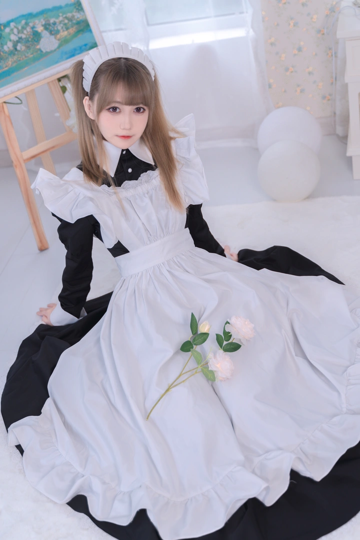 长裙女仆