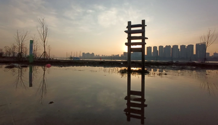 滨河晨拍