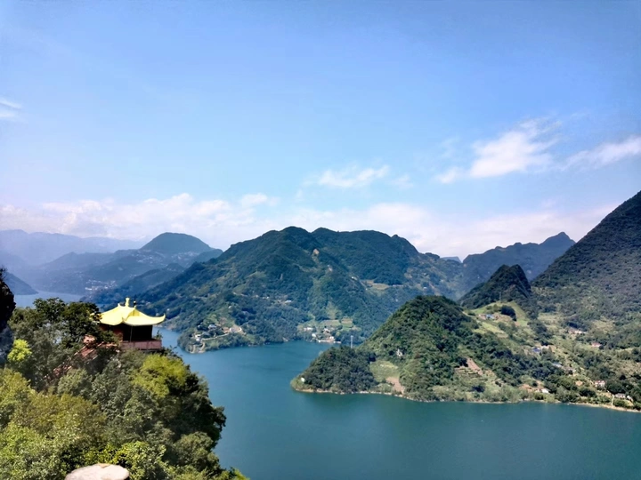 西陵峡风光