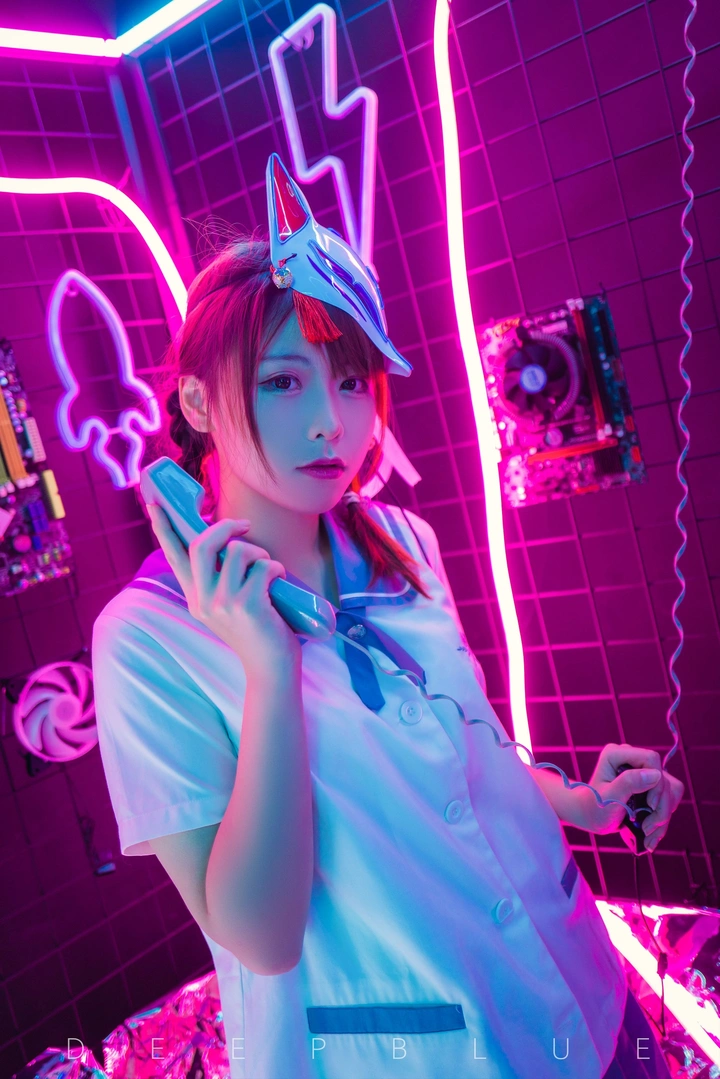 电玩美少女