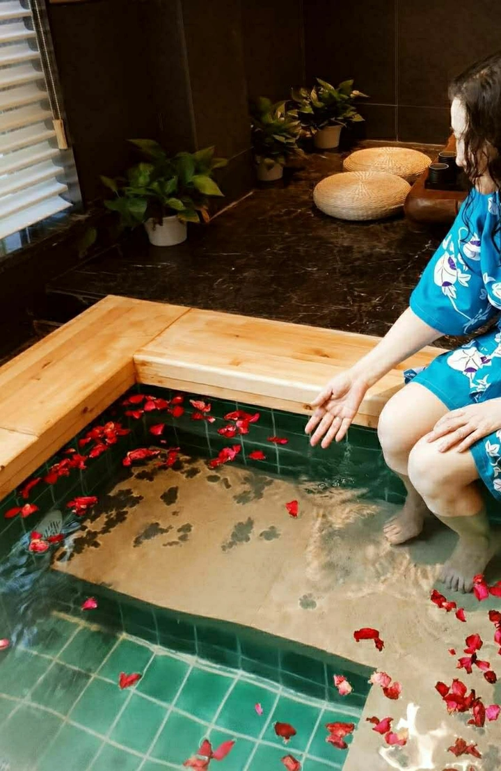 静之湖温泉